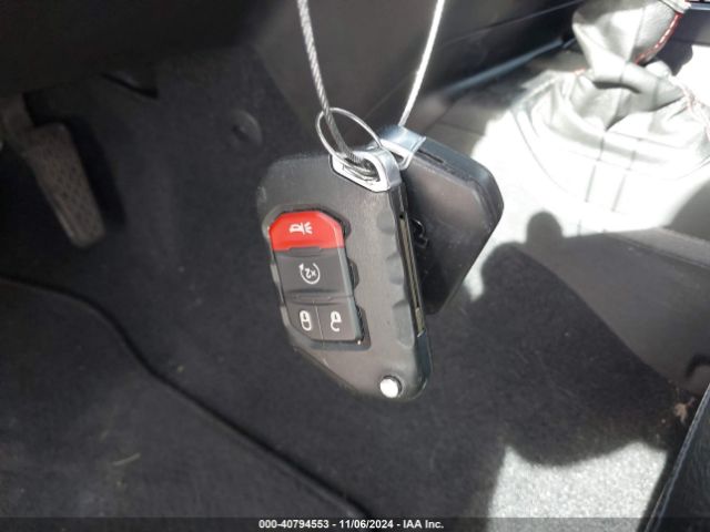 1C4HJXFG0JW281633 Jeep Wrangler Unlimited Rubicon 4x4