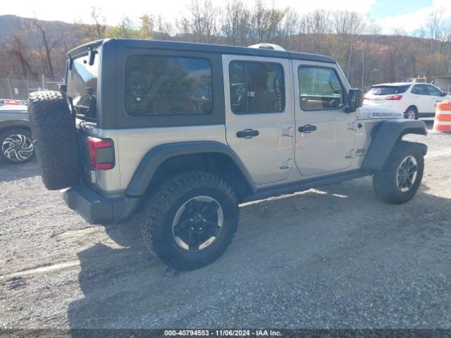 1C4HJXFG0JW281633 Jeep Wrangler Unlimited Rubicon 4x4