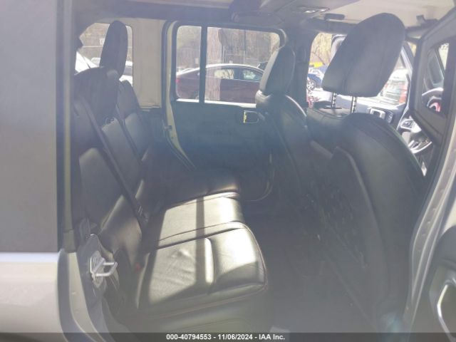 1C4HJXFG0JW281633 Jeep Wrangler Unlimited Rubicon 4x4