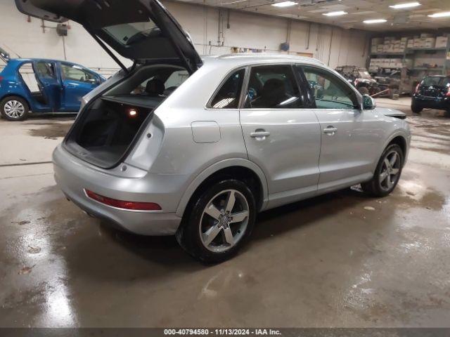 WA1EFCFSXFR007017 Audi Q3 2.0t Premium Plus