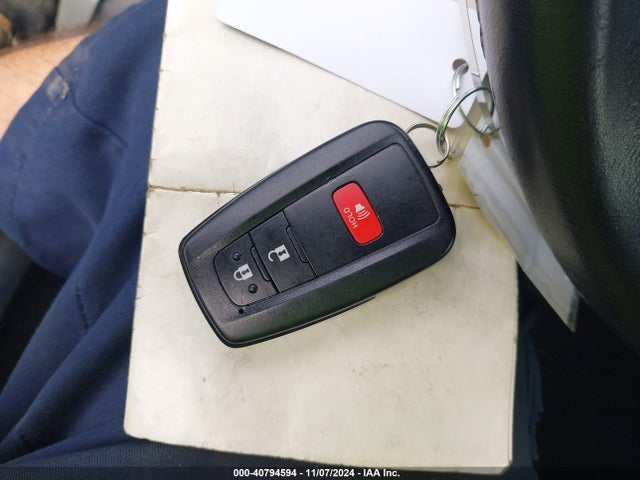 JTDKARFU9H3535102 Toyota Prius