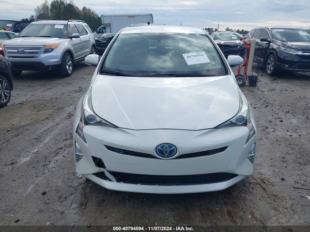 JTDKARFU9H3535102 Toyota Prius