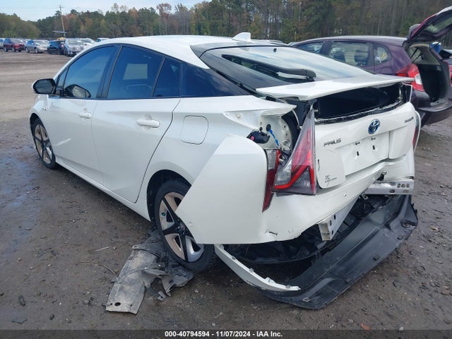 JTDKARFU9H3535102 Toyota Prius