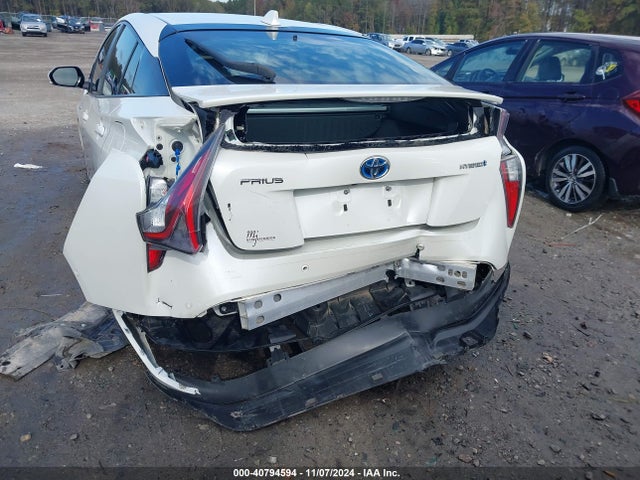JTDKARFU9H3535102 Toyota Prius
