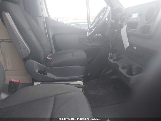 W1W4EBHY6LT021368 Mercedes-Benz Sprinter 2500 Standard Roof V6