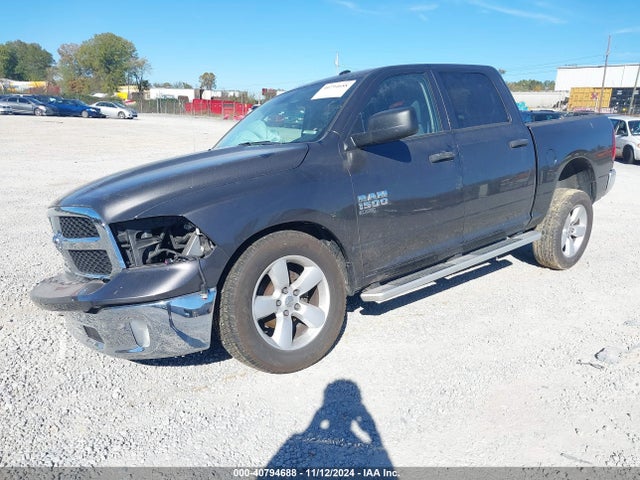 3C6RR6KG3NG172835 RAM 1500 Classic Tradesman  4x2 5'7 Box
