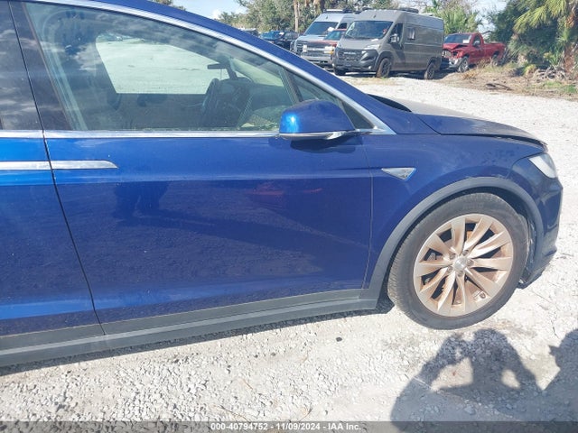 5YJXCAE20GF006608 Tesla MODEL X