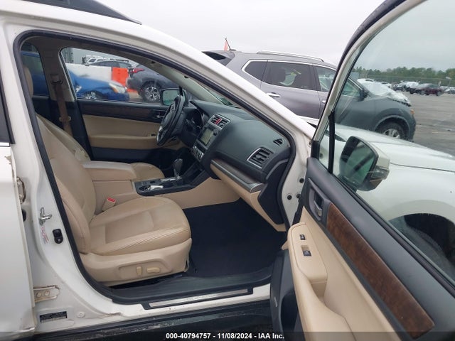 Subaru Outback 2.5i Limited 2015 4S4BSBNC0F3325798 Image 5