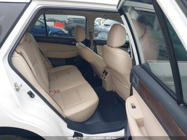 Subaru Outback 2.5i Limited 2015 4S4BSBNC0F3325798 Image 8
