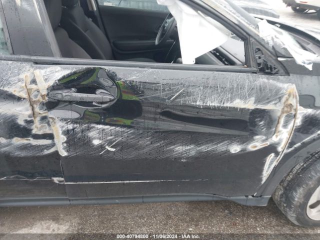 3CZRU6H38NM724532 Honda Hr-v Awd Lx