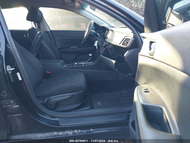 KIA Optima Lx 2017 5XXGT4L36HG131334 Image 5