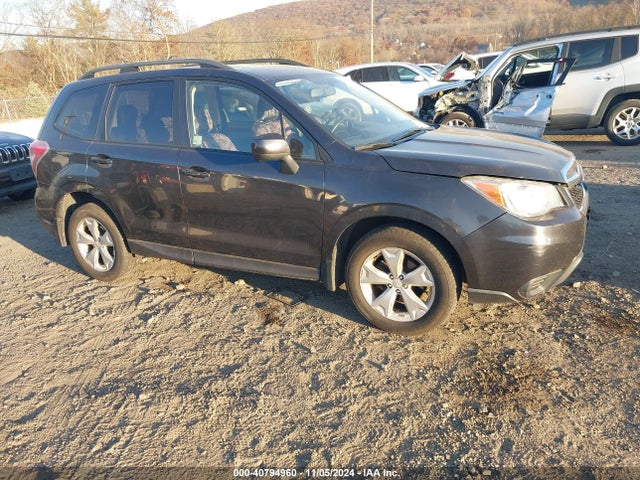 Subaru Forester 2.5i Premium 2014 JF2SJAEC9EH483951 Image 1