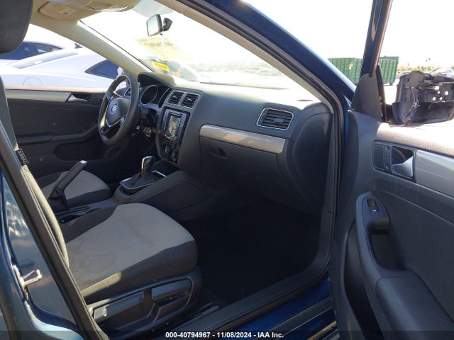 Volkswagen Jetta 1.4t S 2018 3VW2B7AJ1JM209634 Image 5