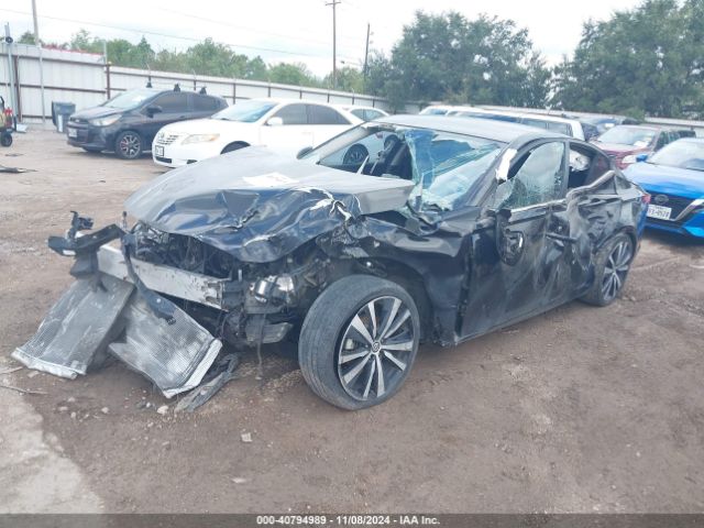1N4BL4CV9NN381006 Nissan Altima Sr Fwd