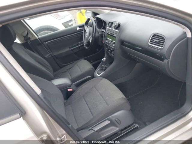 3VWPP7AJ8EM601054 Volkswagen Jetta Sportwagen 2.5l S