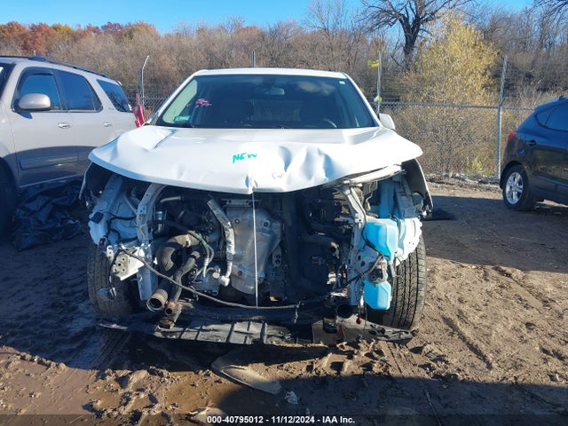 Chevrolet EQUINOX LT 2018 2GNAXSEV8J6231373 Image 13