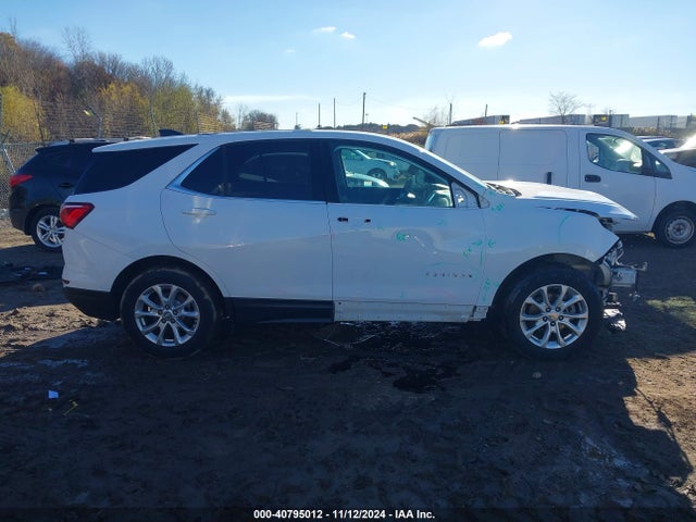 Chevrolet EQUINOX LT 2018 2GNAXSEV8J6231373 Image 14