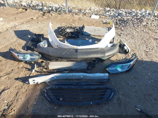 Chevrolet EQUINOX LT 2018 2GNAXSEV8J6231373 Image 12