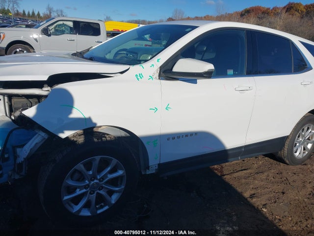 Chevrolet EQUINOX LT 2018 2GNAXSEV8J6231373 Image 19