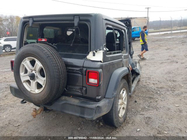 1C4GJXAN8LW223967 Jeep Wrangler Sport S 4x4