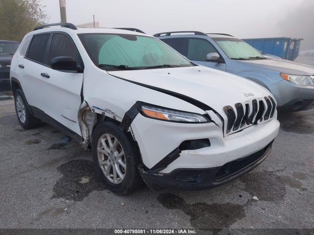 1C4PJMAB3GW193058 Jeep Cherokee Sport