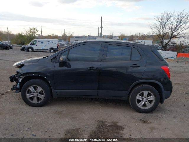 3GNCJNSBXJL408474 Chevrolet TRAX LS