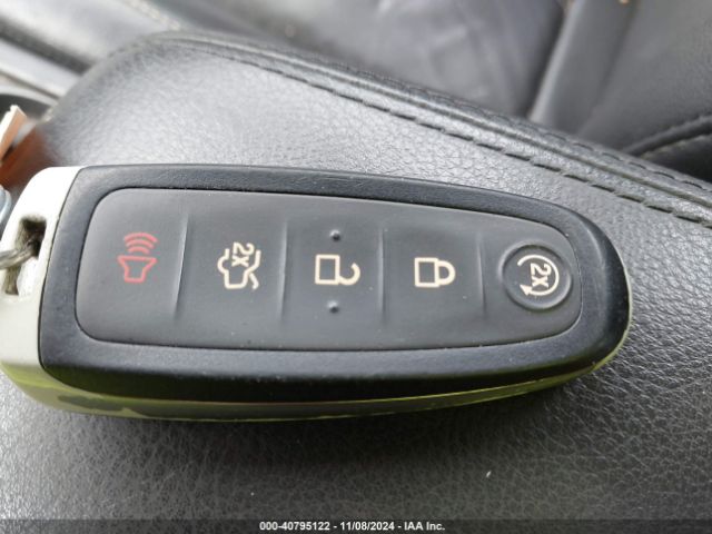 1FADP3N2XGL331305 Ford Focus Titanium
