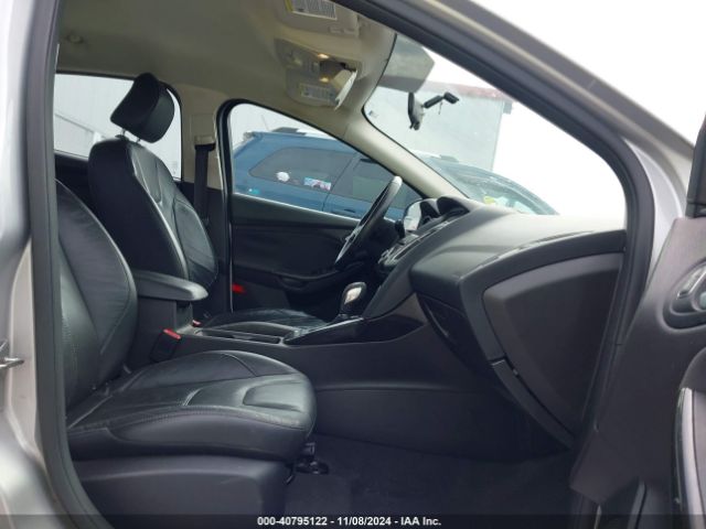 1FADP3N2XGL331305 Ford Focus Titanium