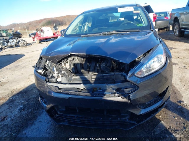1FADP3E23JL235281 Ford FOCUS S
