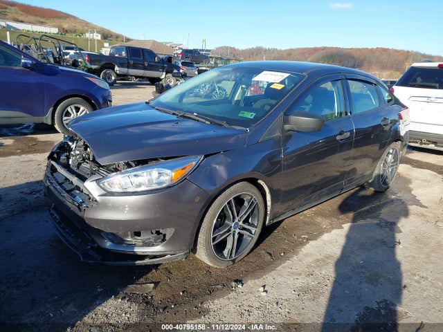 1FADP3E23JL235281 Ford FOCUS S
