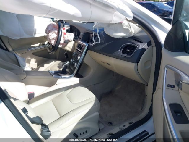 YV140MFK6F1347279 Volvo S60 T5 Premier