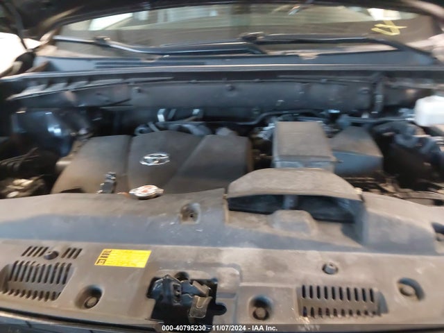 Toyota Highlander Limited Platinum 2019 5TDDZRFH3KS984091 Image 10