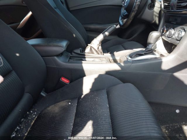 JM1GJ1U50F1203206 Mazda Mazda6 I Sport