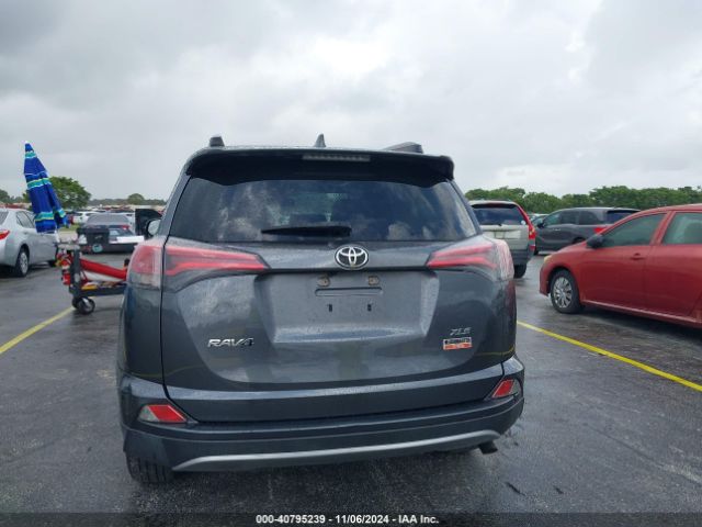 JTMWFREV5JD132649 Toyota Rav4 Adventure/xle