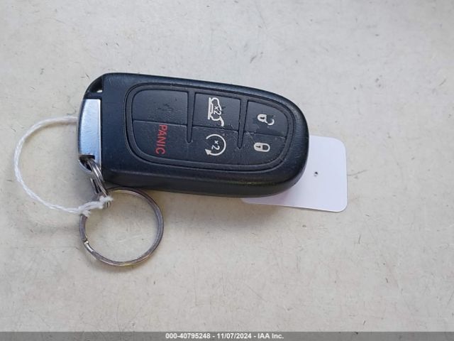 1C4PJMDS3EW256880 Jeep Cherokee Limited