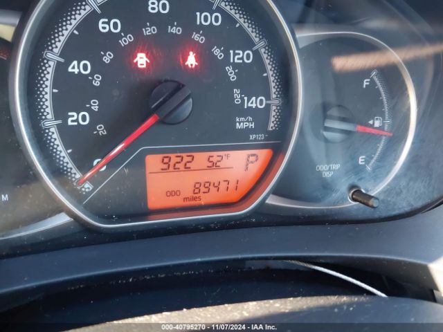 VNKKTUD31HA071491 Toyota YARIS L