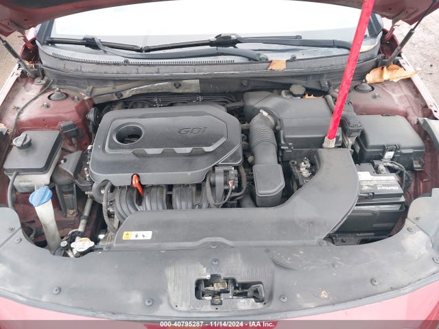 Hyundai SONATA SE 2015 5NPE24AF0FH122105 Image 10