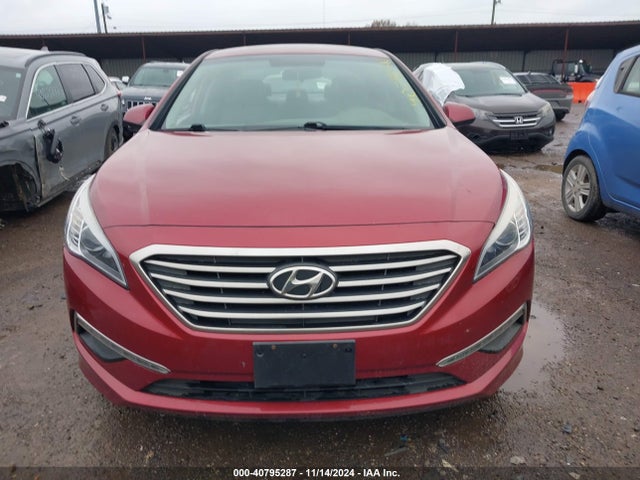 Hyundai SONATA SE 2015 5NPE24AF0FH122105 Image 11