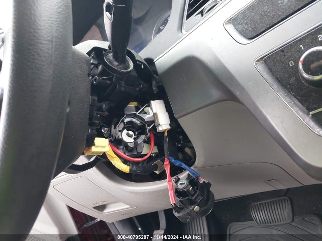 Hyundai SONATA SE 2015 5NPE24AF0FH122105 Image 6
