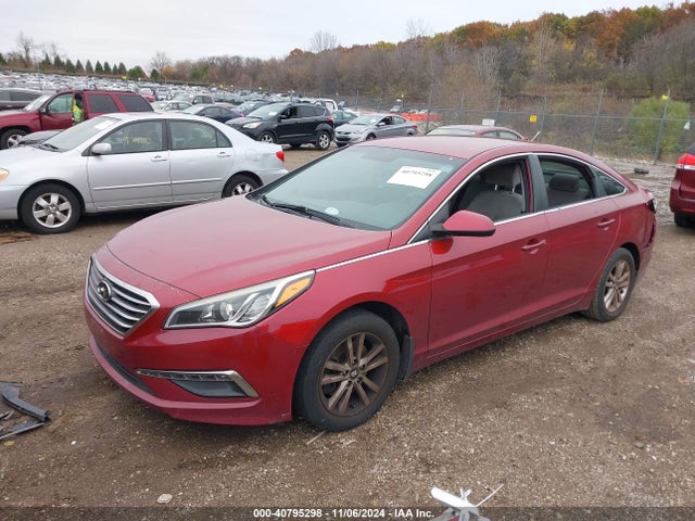 Hyundai SONATA SE 2015 5NPE24AF9FH235163 Image 2