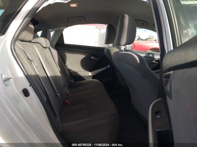 Toyota Prius Two 2015 JTDKN3DU6F0434599 Image 8