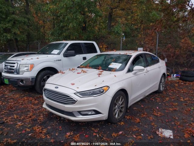 3FA6P0HDXHR326841 Ford FUSION SE