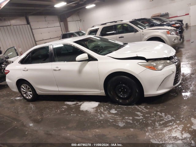 Toyota CAMRY LE 2015 4T4BF1FK2FR498887 Image 14
