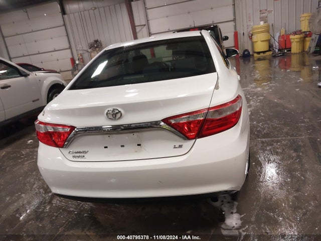 Toyota CAMRY LE 2015 4T4BF1FK2FR498887 Image 17