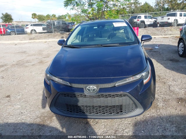 Toyota COROLLA LE 2021 JTDEPMAE3MJ135072 Image 12