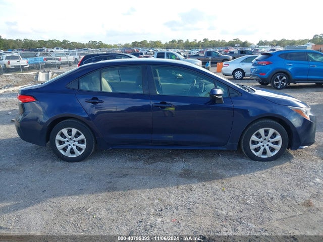 Toyota COROLLA LE 2021 JTDEPMAE3MJ135072 Image 13