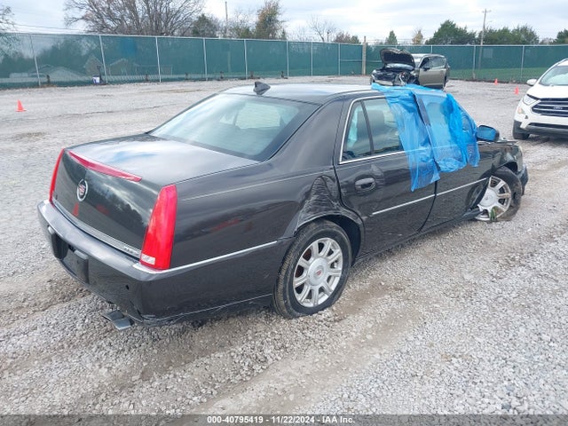 2009 CADILLAC DTS 1G6KD57Y79U104726 Photo 3