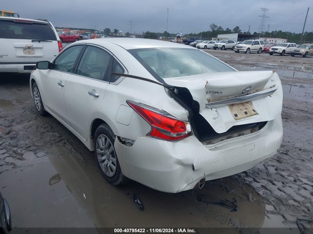 Nissan Altima 2.5 S 2015 1N4AL3AP6FC178713 Image 3