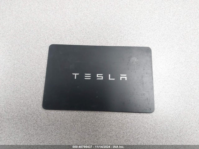 2023 TESLA MODEL Y 7SAYGDEE5PF675299 Photo 10