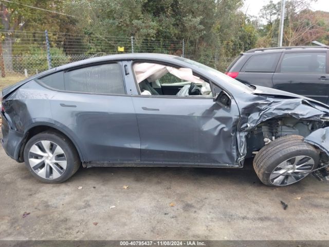 7SAYGDEE5PF675299 Tesla Model Y